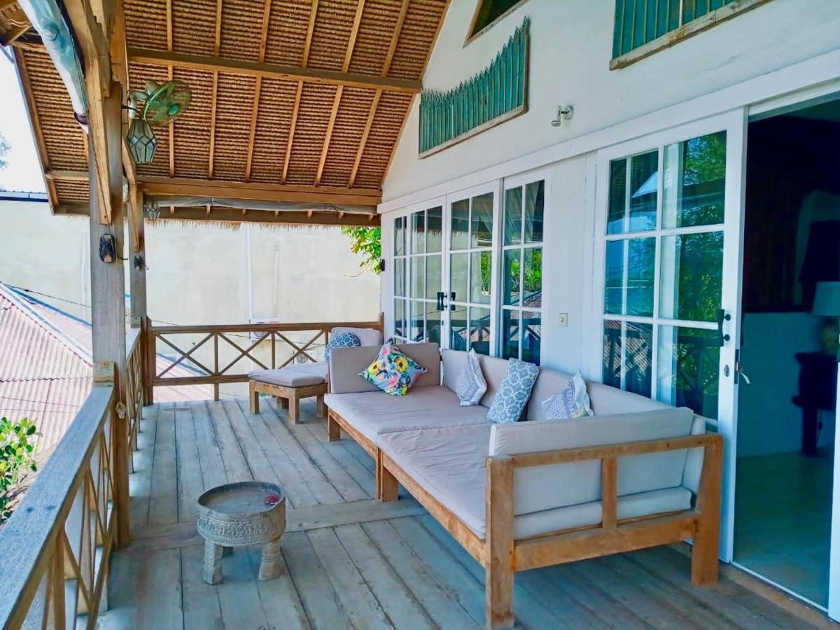 Serenity Luxurious Beachfront & With Private Infinity Pool, 8 Guests Villa *